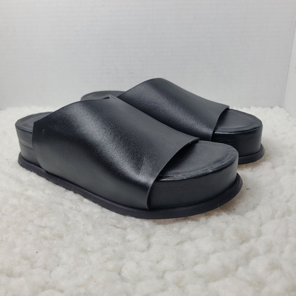 Wal & Pai Stone Womens Slide Size 5.5 Black Leather Platform Shoes